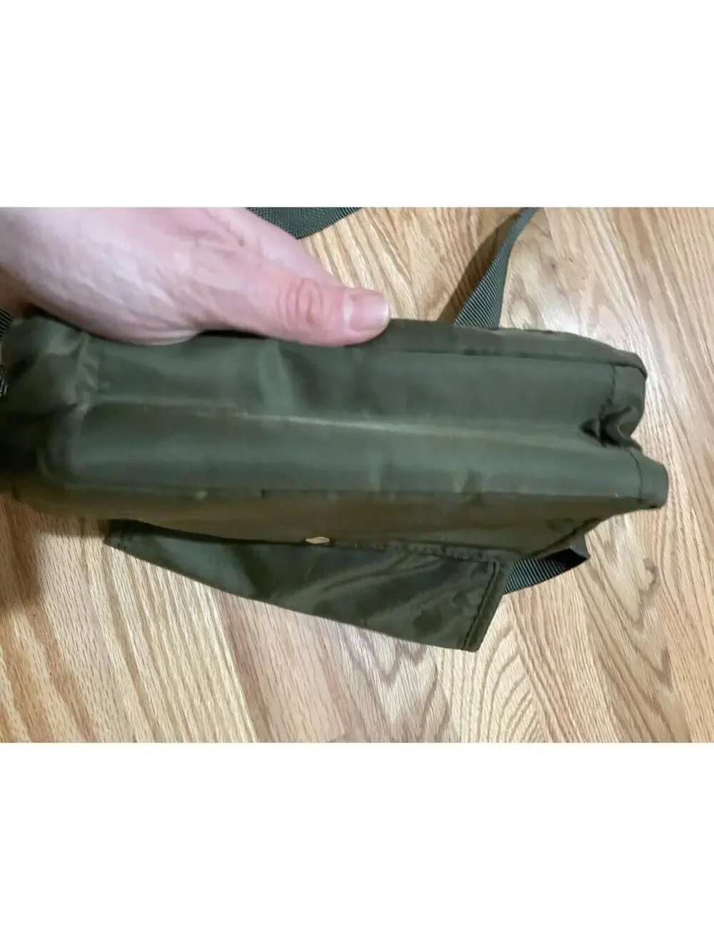 ESpirit Olive Green Fanny Pack Crossbody Purse Bag Organizer men / women / trave